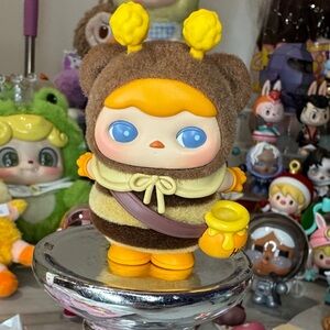 PUCKY FAIRIES MARKET- BEEKEEPER